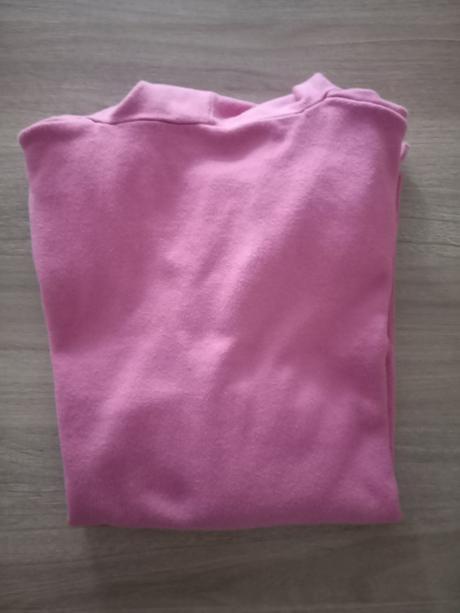 Svetřík s kapucí, 152