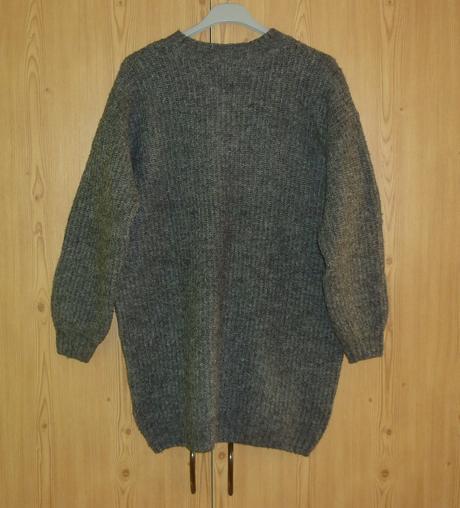 Šedý dívčí delší svetr takko fashion, takko,152