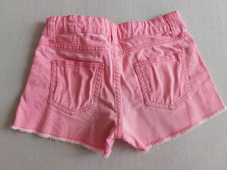 Dívčí kraťasy, 128