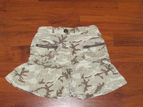 Maskáčová sukně, 104