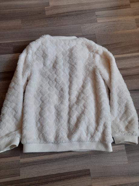 Krásná chlupatá mikinka, 128