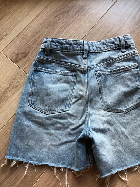 Kraťasy, velikost 152, c&a,152