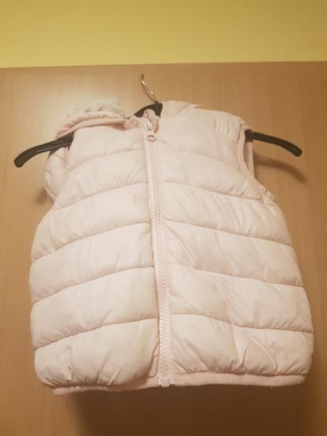 Dívčí vesta  značky f&f velikost 12-18 měsíců., f&f,80