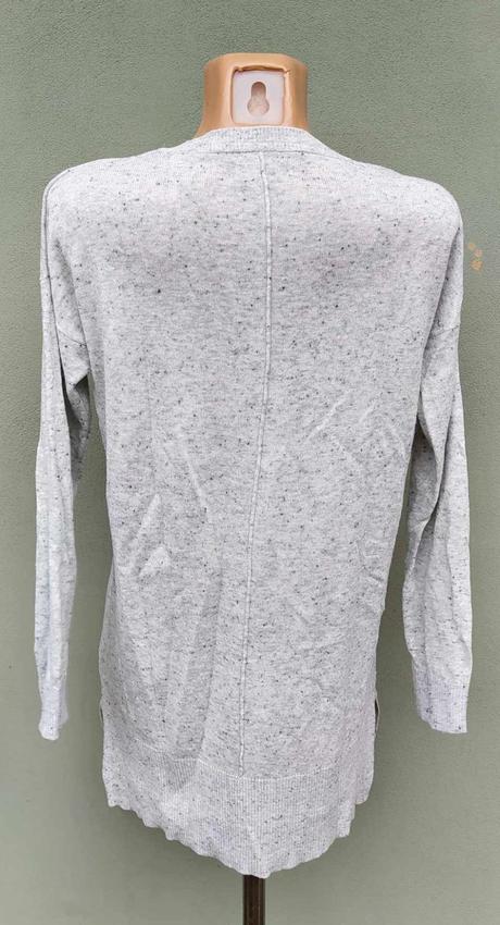 Tenký volný delší svetr myhailys - vel.s, s