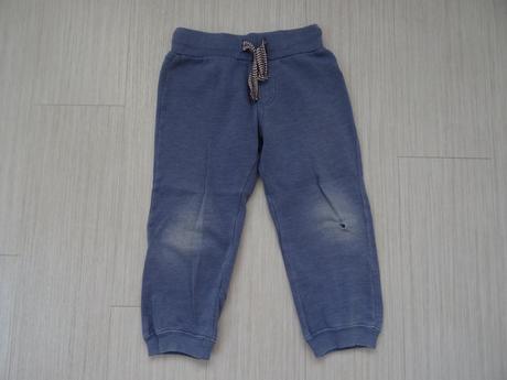 Tepláky zdarma, f&f,98