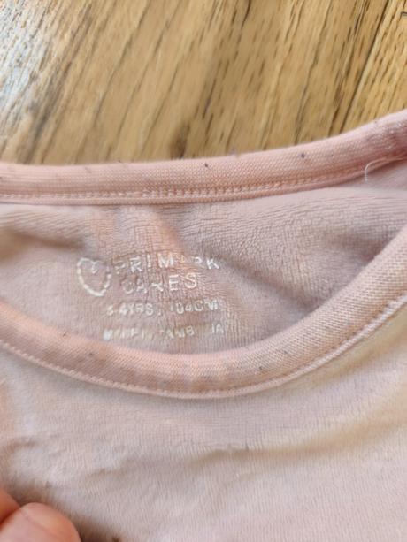 Sametové pyžamo s baletkami, primark,104