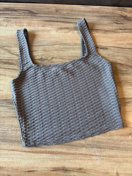 Šedý top amisu, new yorker,m