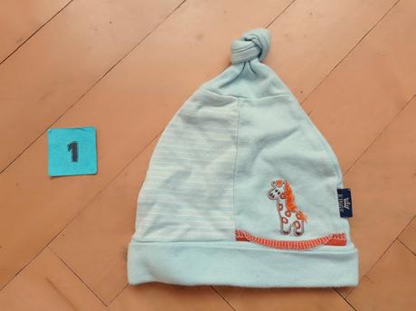 Čepice vel. 62-68, cca 41-44 cm, 62