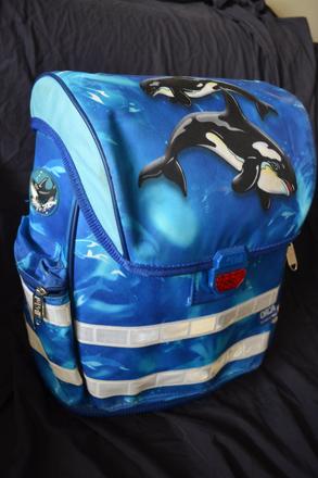 Kvalitní aktovka mcneill pro 1.stupeň,