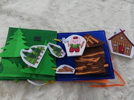 Quiet book tři prasátka,