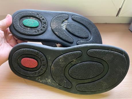 Celokožené pantofle, žabky kickers, kickers,38