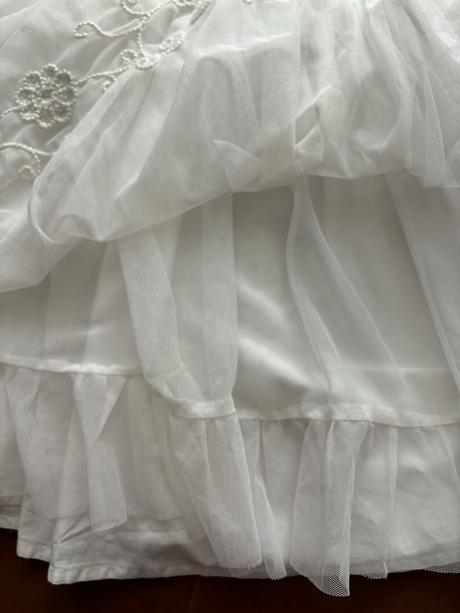 Ob/ šaty krémové družičkové - v.4/5 let, 110