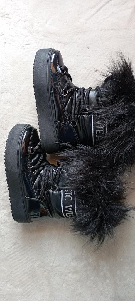 Sněhule zn."royal fashion" vel."30", 30