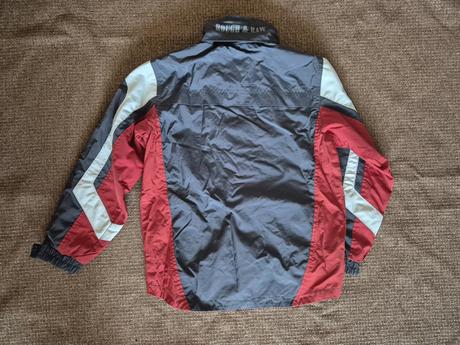 Chlapecká šusťáková bunda c&a vel. 128, c&a,128