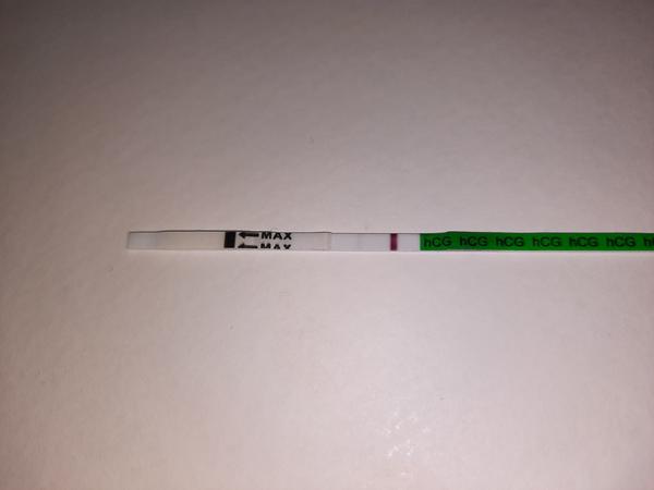 Pravá čárka na těhotenském testu na 11 DPO?