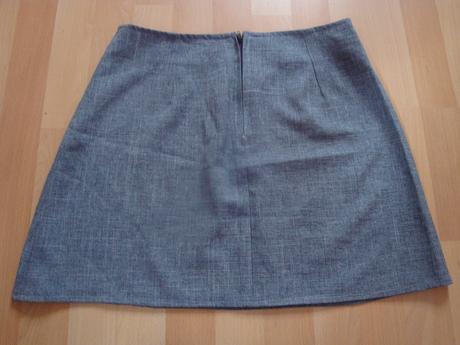 Minisukně společenská - světle šedá, 42