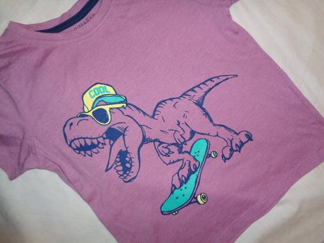 Fialové bavlněné tričko s dinem, primark,104