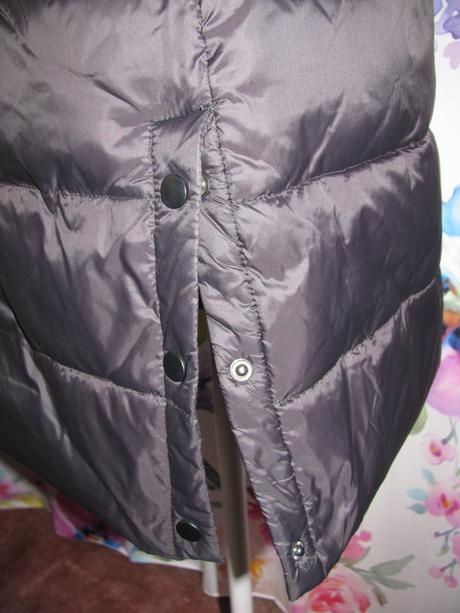 Dámská dlouhá prošívaná vesta s kapucí, m