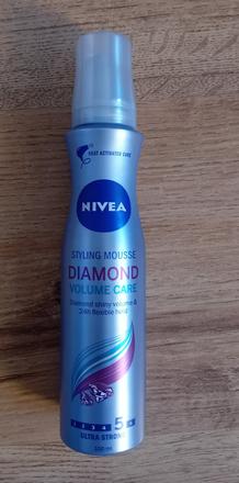 Tužidlo na vlasy nivea, 