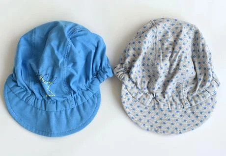 Kšiltovky vel. 0 - 3 m, tcm,62