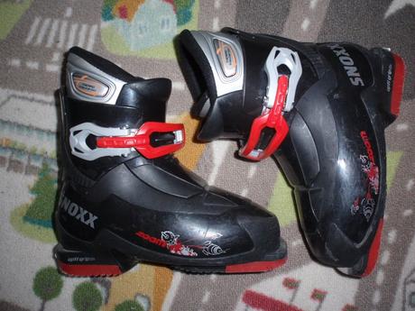 Lyžařské boty-přeskáče dětské snoxx černé vel. 33., 33