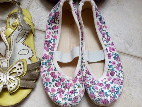 Sandálky geox, crocsy, cvičky, bačkůrky, geox,29