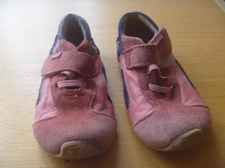 Světle červené barefoot tenisky vel. 26-27, 26