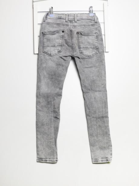 Šedé džíny, c&a,128