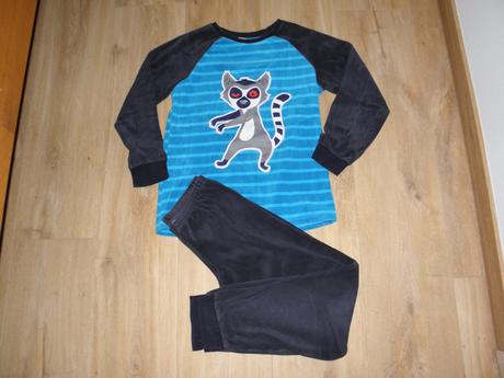 Teplé chlapecké pyžamo zn. c&a vel.140, c&a,140