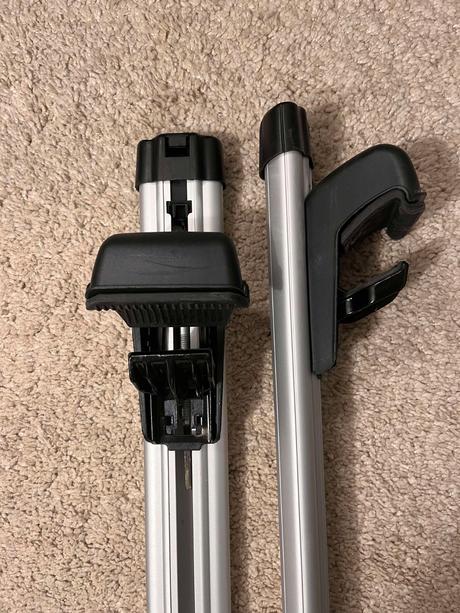 Nosič thule smartrack 125 cm, 