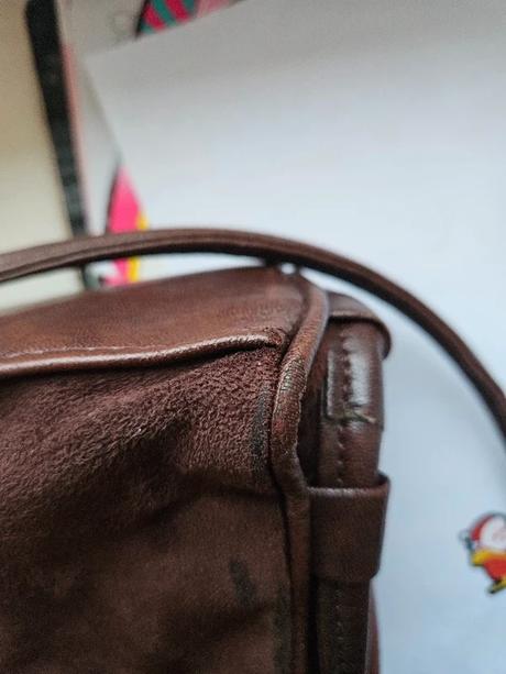 Tmavě hnědá kožená kabelka broušená kůže vintage, 