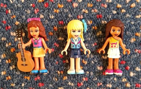 Lego friends 10763 - stephanie's lakeside house., 