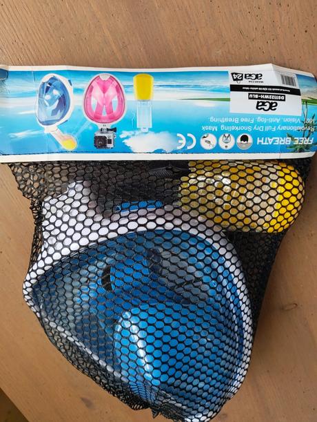 Potápěčská maska menší (dámská, dětská),