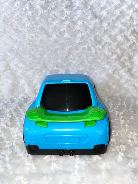 Plastové auto dockie toys, 