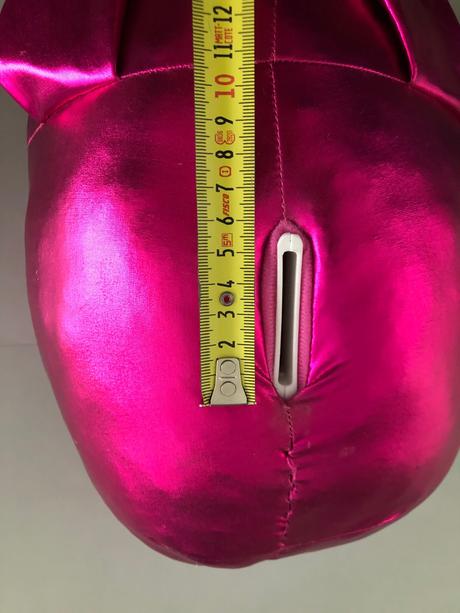 Pokladnička maxi veselé prasátko zářivě růžové, 