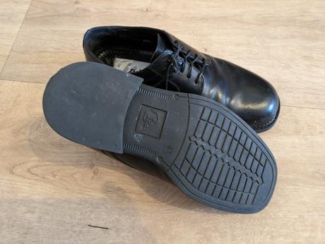 T308 kožené společenské boty baťa vel. 41, baťa,41