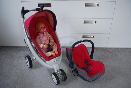 Kočárek pro panenky, 