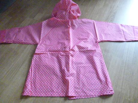 Puntíkatá pláštěnka 5-6, 116