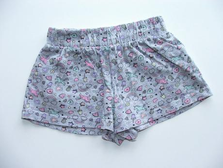 H15 dívčí šortky vel. 5 let, matalan,110