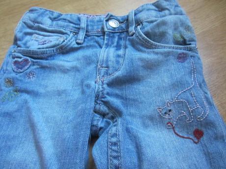 Peckovní záplatové džín, rifle s kočkou, h&m,104