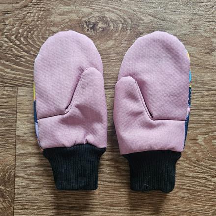 Softshellové rukavice s beránkem 3-5 let, 104