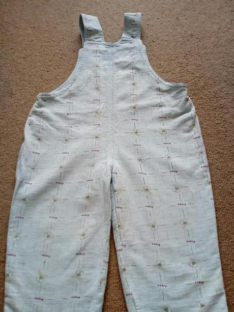 Lacláče s pejskama, 80