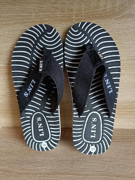 Černobílé žabky lins vel.38, 38