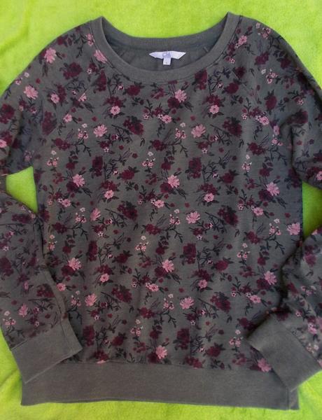 Květovaná mikina, c&a,s