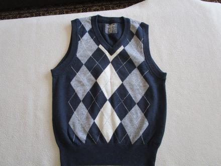 Jako nová, velmi pěkná slabší vesta h&m, vel. 116, h&m,116