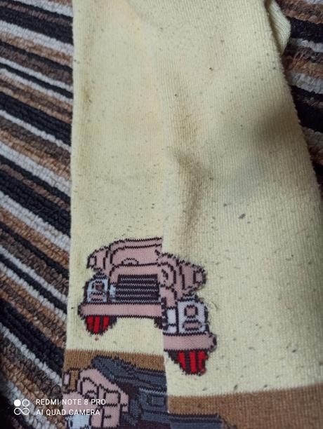 Rukavice a punčocháče, 86–98