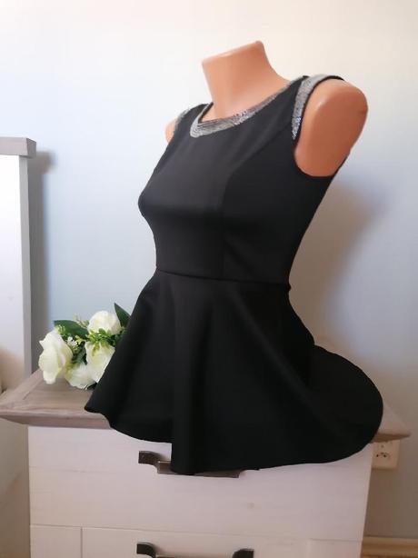 Peplum halenka, atmosphere,34