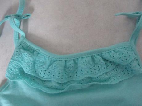 Tílko s krajkou nenošené, terranova,80