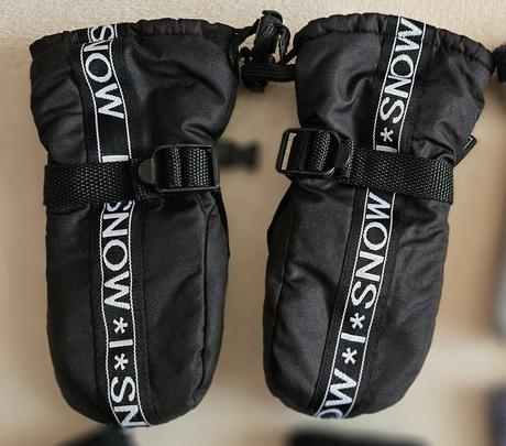 4x dětské chlapecké zimní rukavice (5-7let), 122