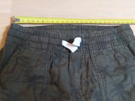 Kraťasy tmavě hnědé, palmy, h&m,98